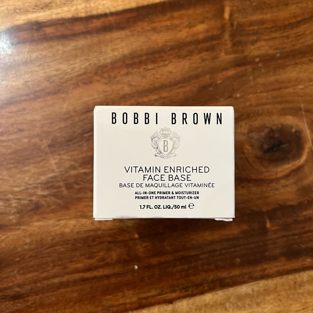 Bobbi Brown Vitamin Enriched Face Base